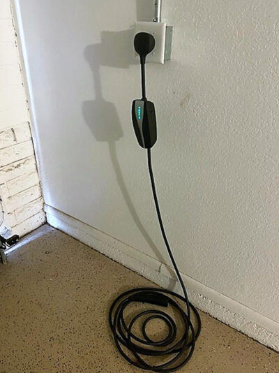 Jan Green EV Charger